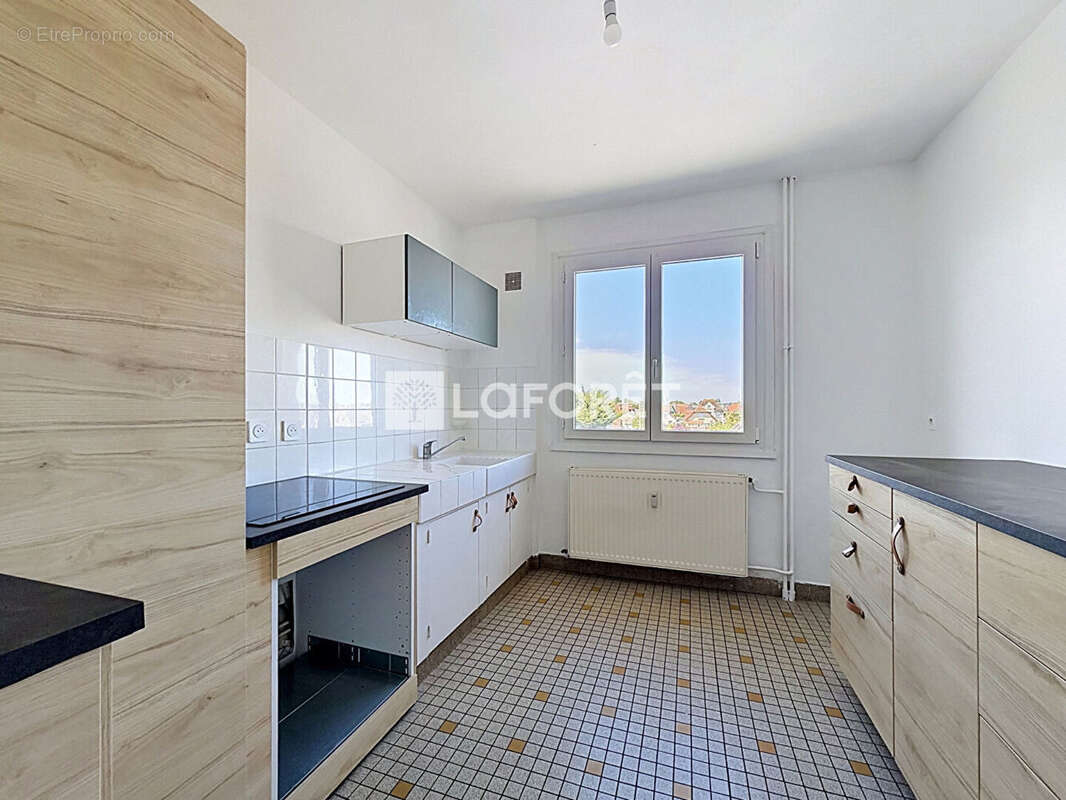 Appartement à OUISTREHAM