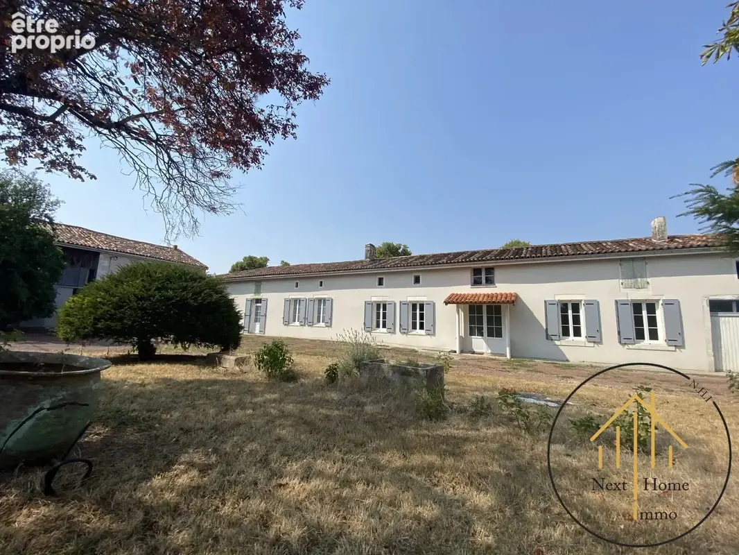 Maison 150 m² à Guimps  - photo 9