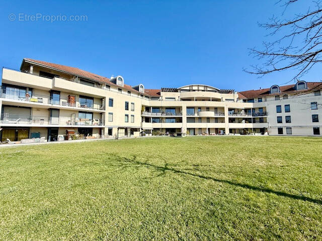Appartement à FERNEY-VOLTAIRE