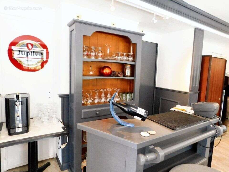 Commerce à CAZAUBON