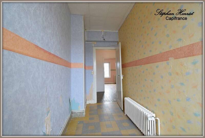 Appartement à VOUZIERS