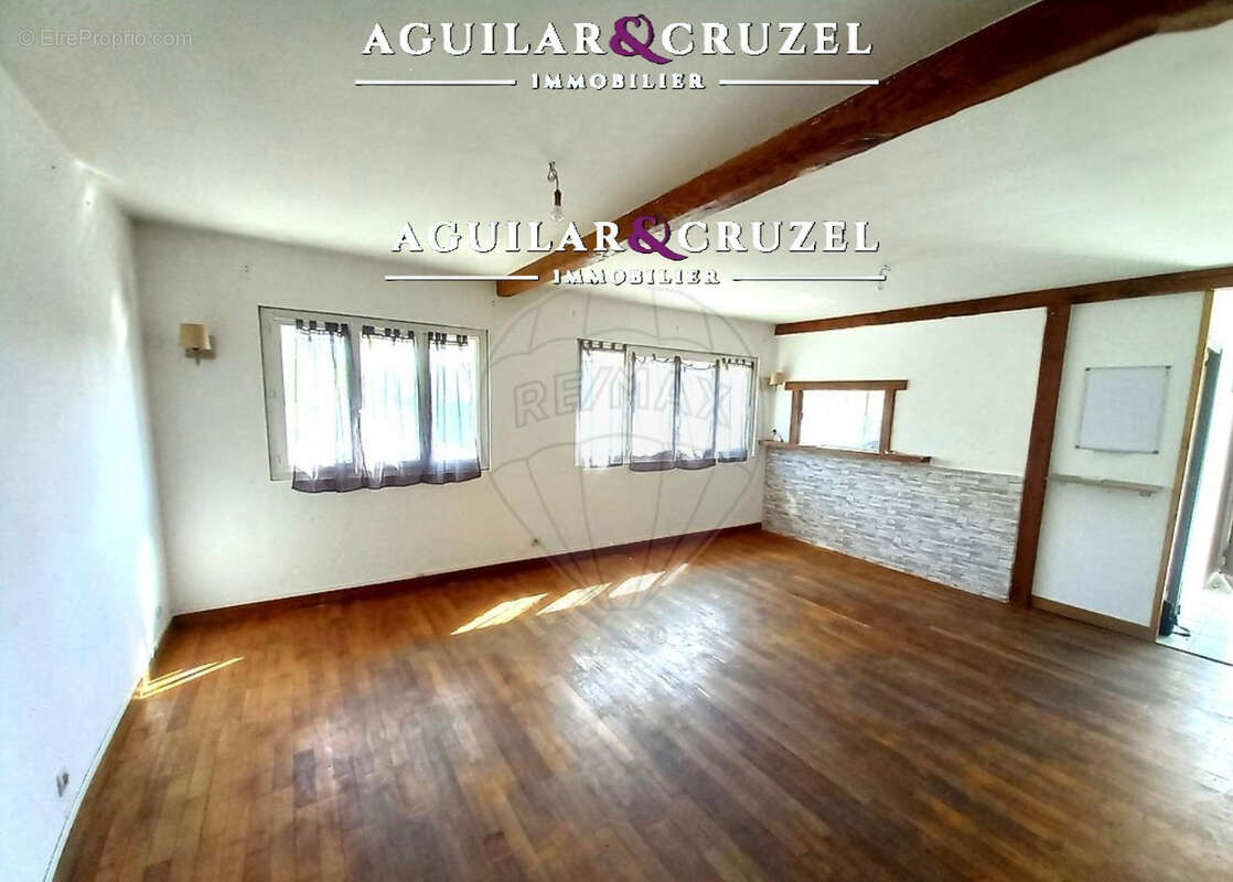 Maison à SAINT-DOULCHARD