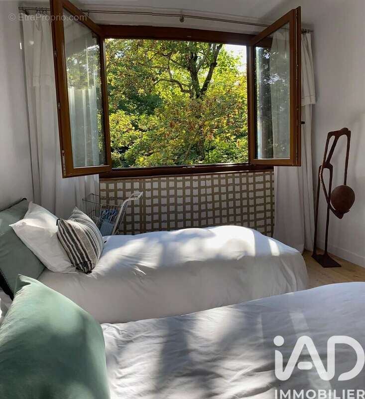 Photo 7 - Appartement à LA CELLE-SAINT-CLOUD