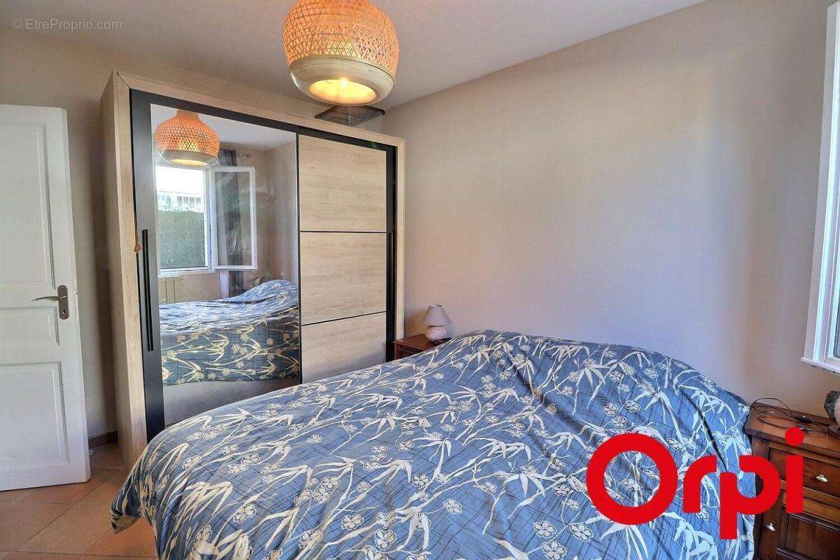 Appartement à MARSEILLE-11E