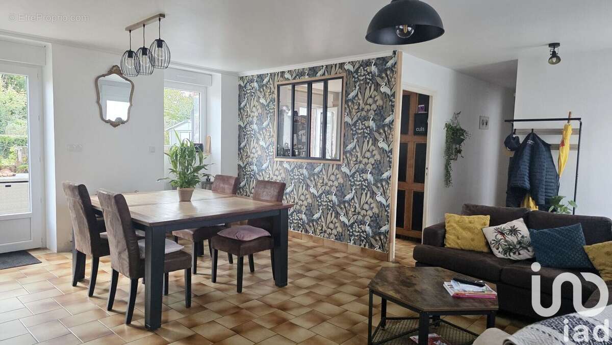 Photo 4 - Maison à CARENTOIR