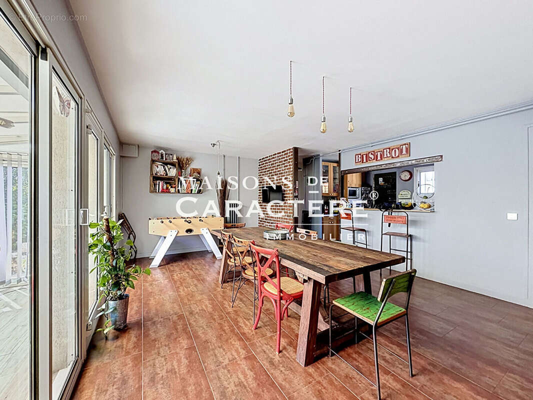 Maison à EPONE