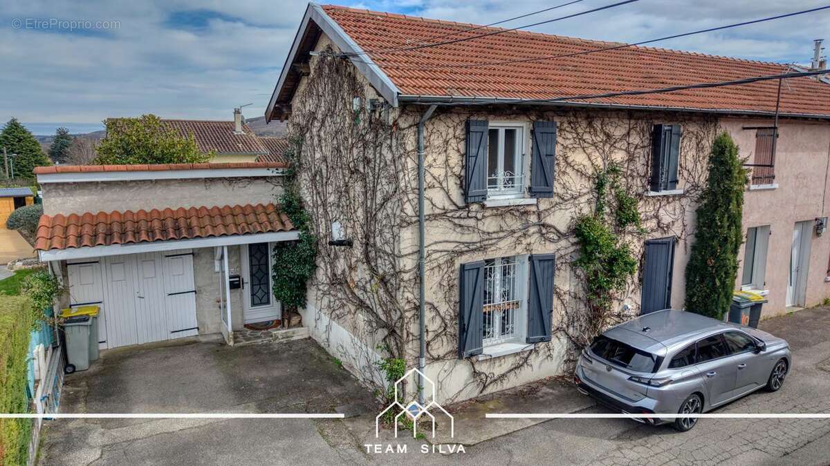 Maison à COMMUNAY