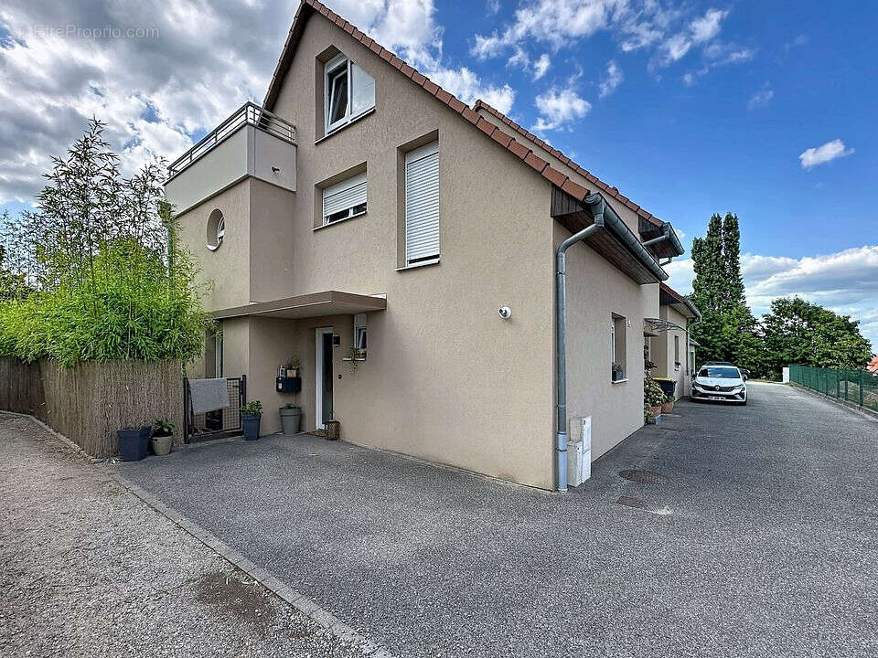 Maison mitoyenne 5 pièces 110 m² avec jardin - photo 10