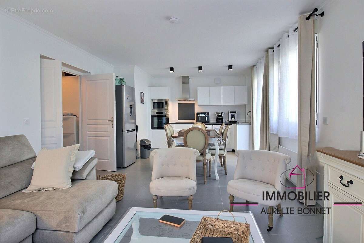 Appartement à TROUVILLE-SUR-MER