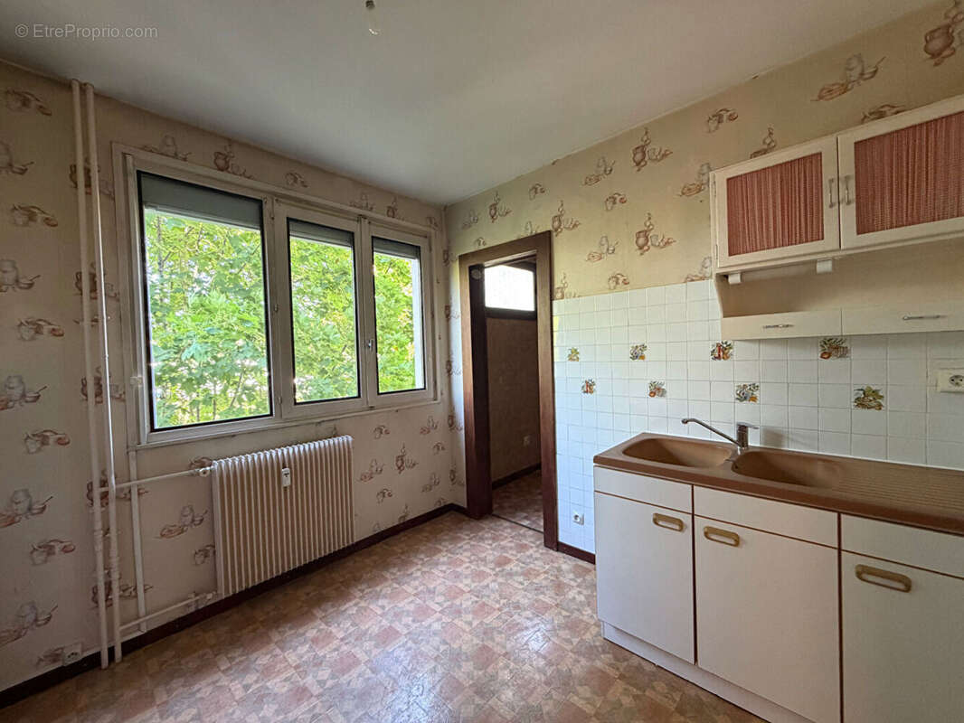 Appartement à LONS-LE-SAUNIER
