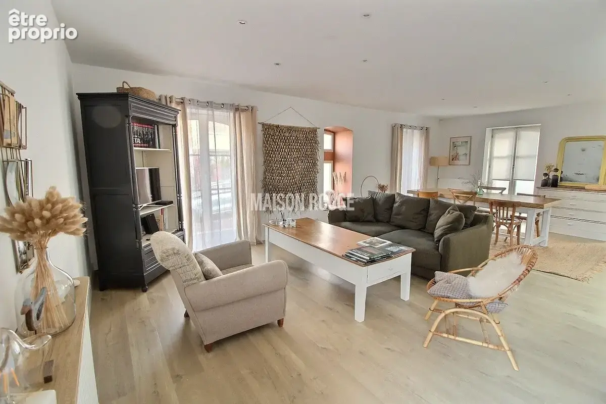 Dinard ? maison de charme de 85 m² entièrement rénovée avec terrasse et stationnement - photo 2