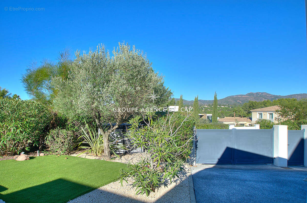 Maison à SAINT-RAPHAEL