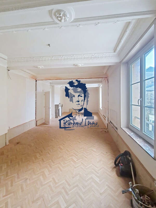 Appartement à CHARLEVILLE-MEZIERES
