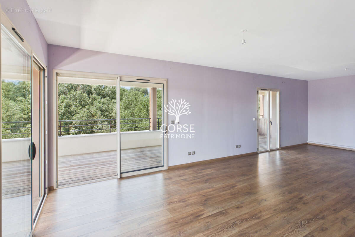 Appartement à PORTO-VECCHIO