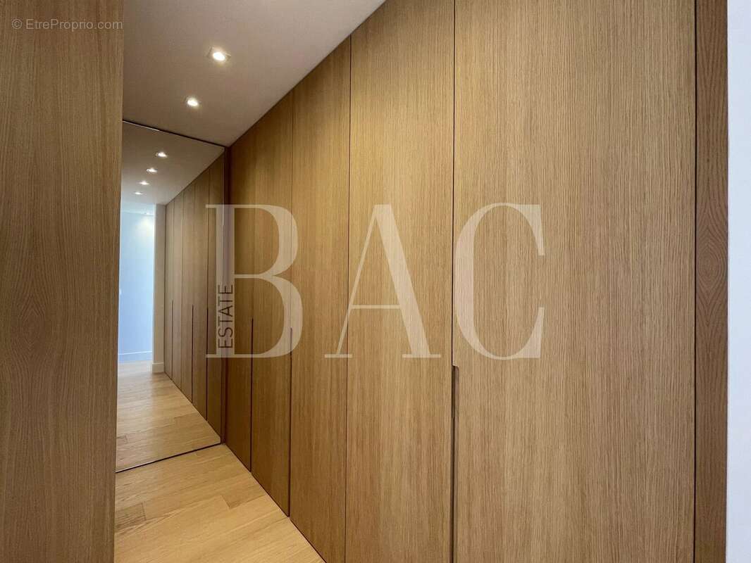 Maison à ROQUEBRUNE-CAP-MARTIN