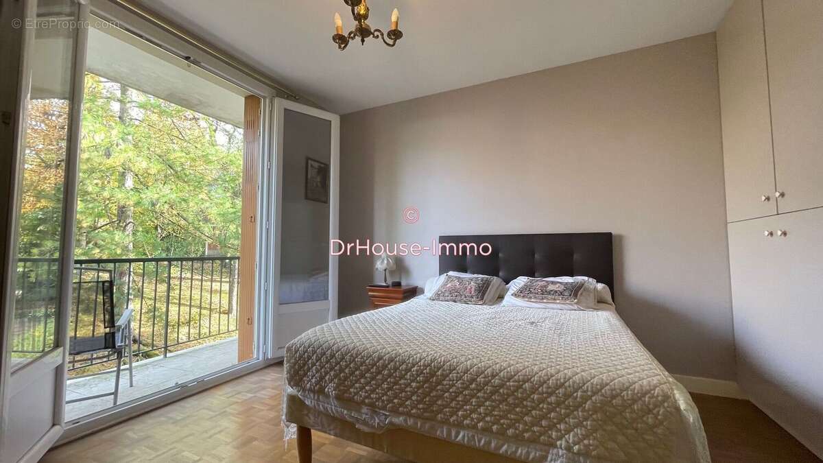 Appartement à LE RAINCY