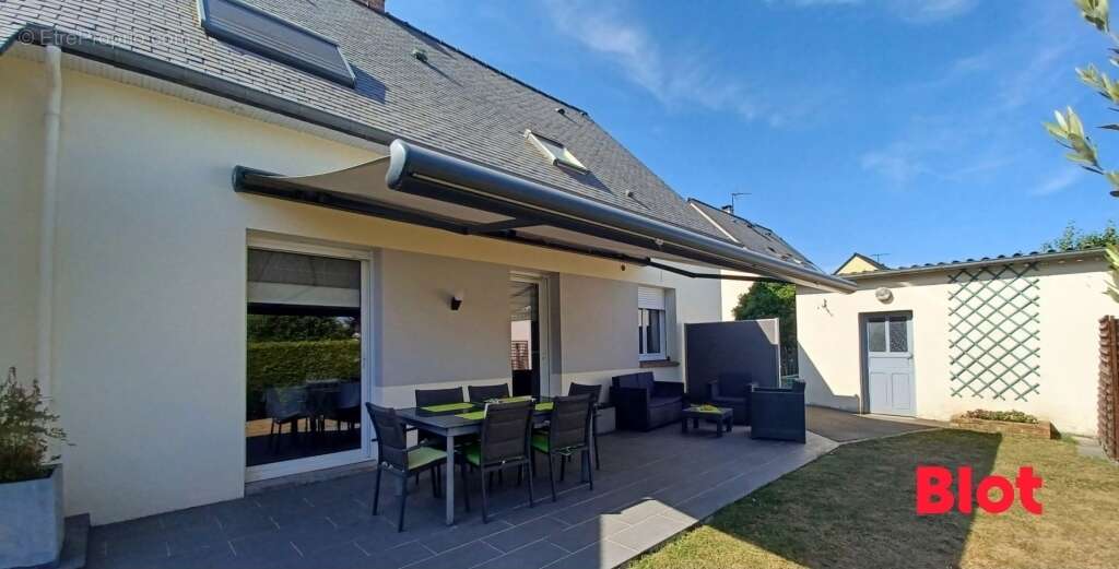 Maison 133 m² à Breal-Sous-Vitre  - photo 2