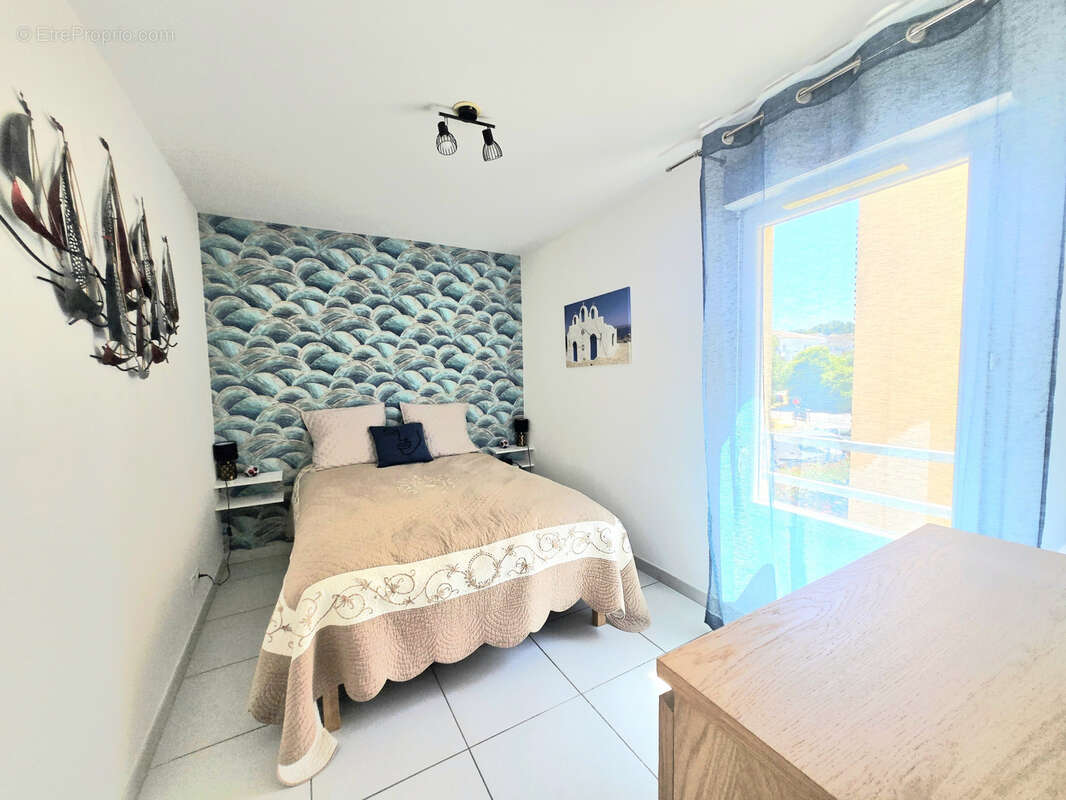 Appartement à SIX-FOURS-LES-PLAGES