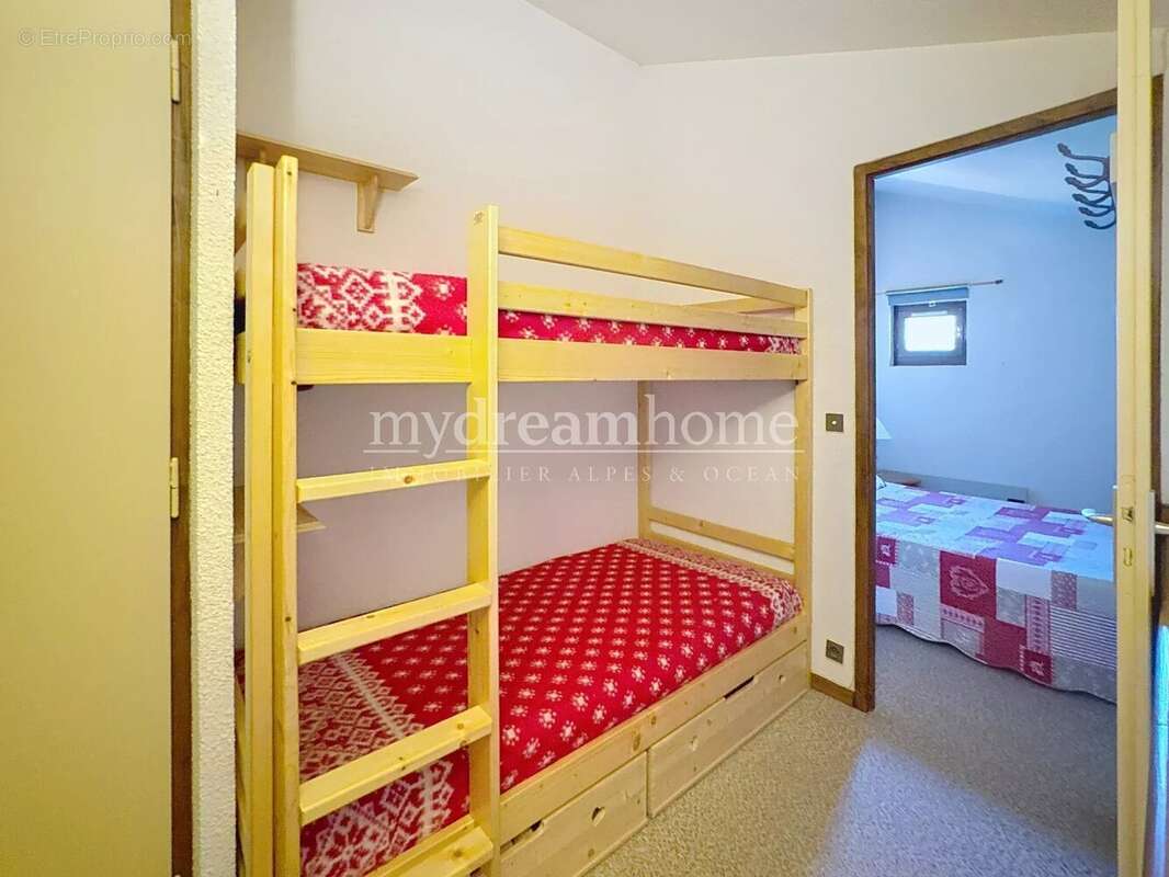 Appartement à SAINT-NICOLAS-LA-CHAPELLE