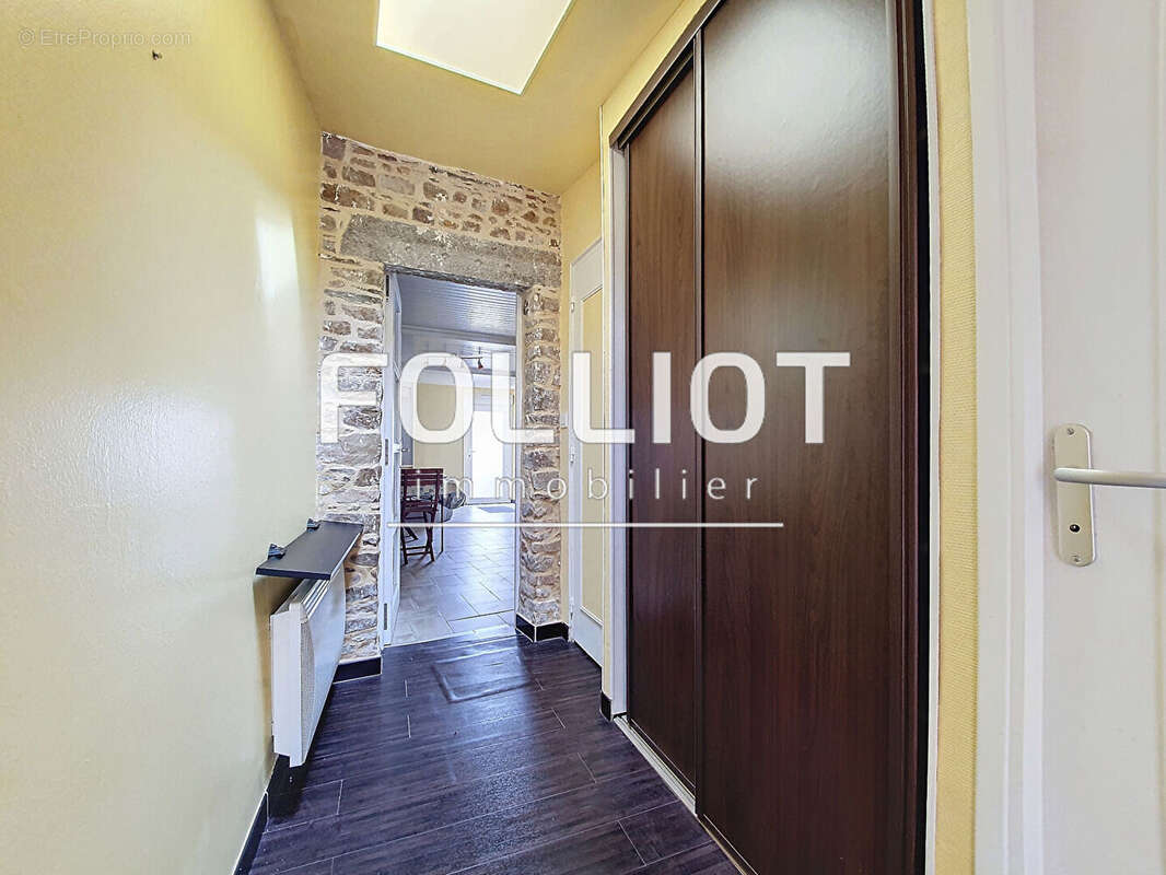 Maison de ville - Créances (50710) - A VENDRE - photo 6