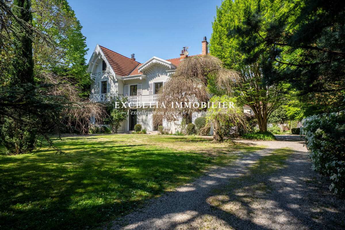 Maison à GRENOBLE