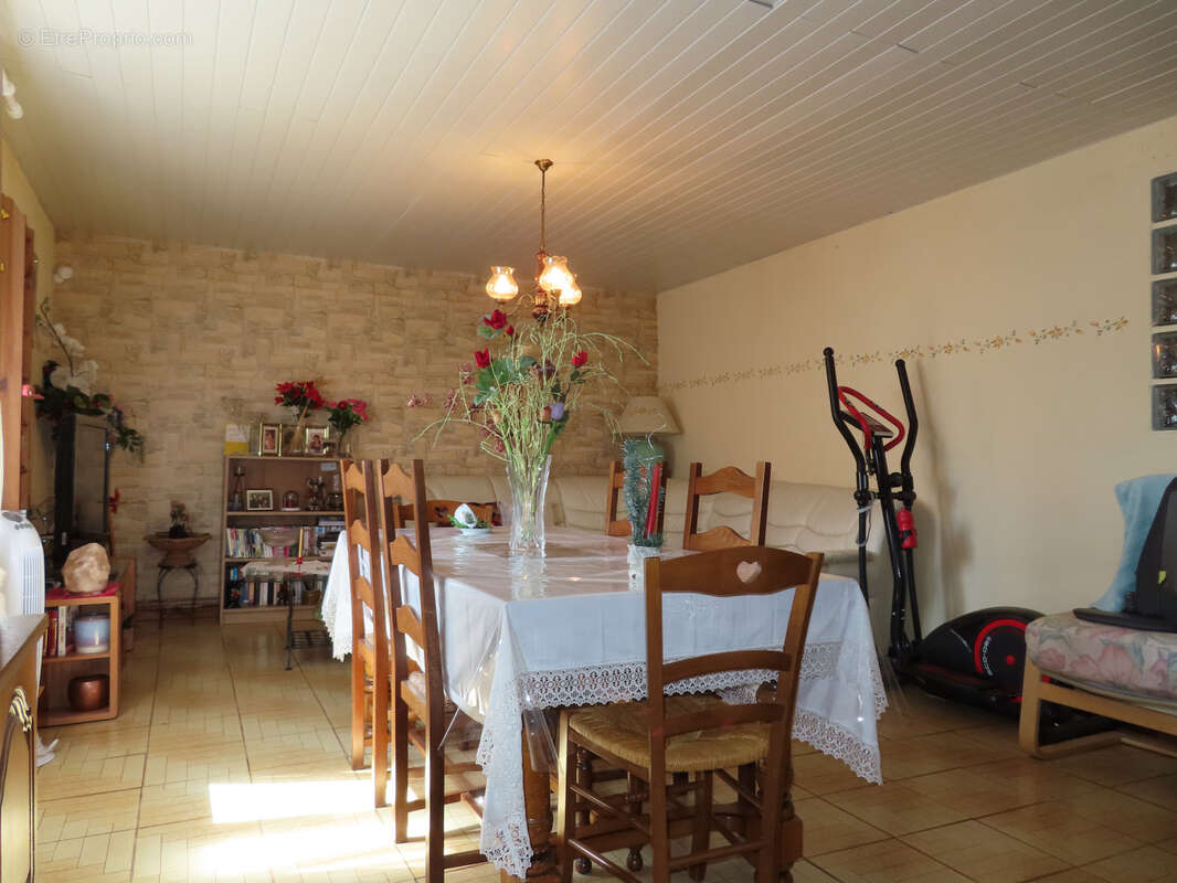 Maison à CHARVIEU-CHAVAGNEUX