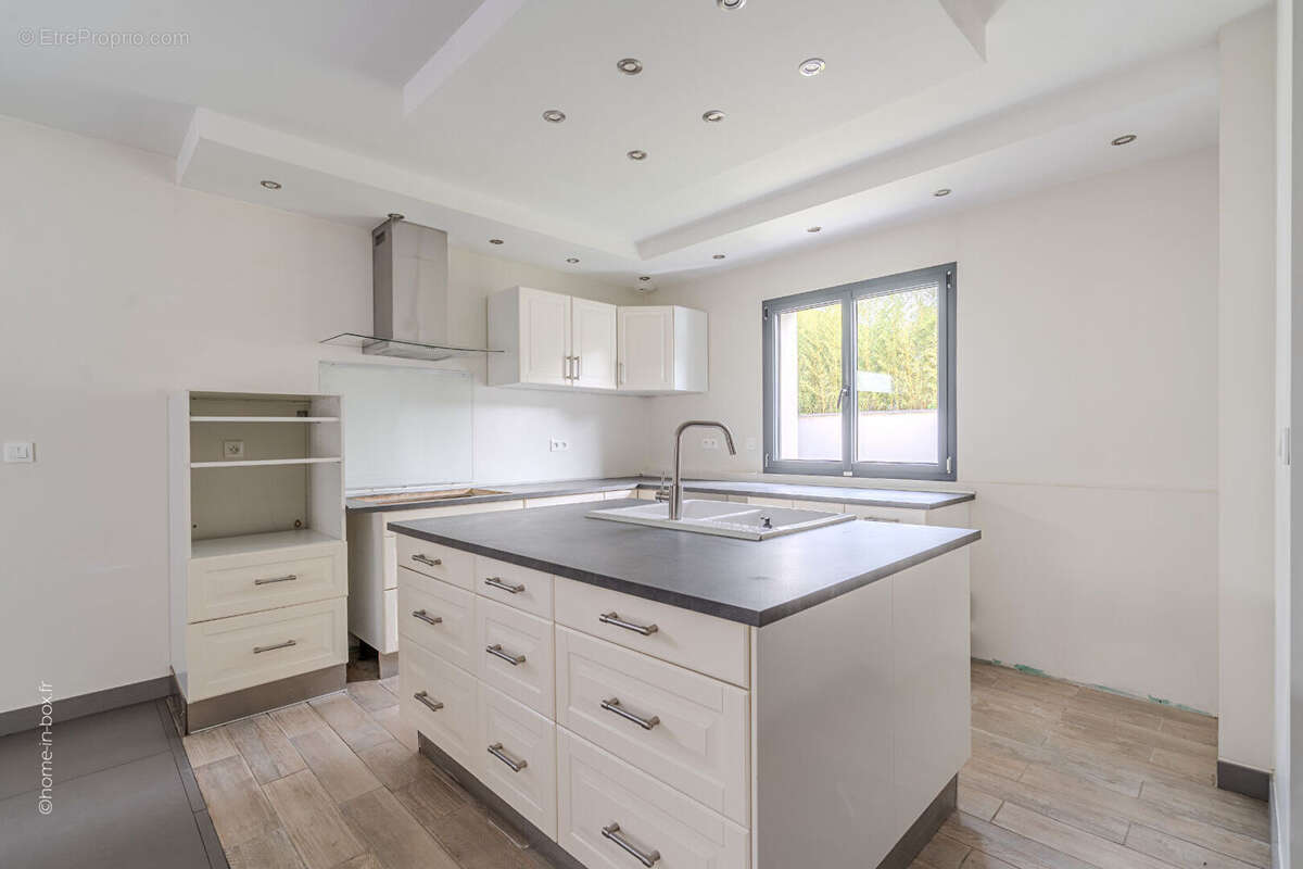 Maison à CHAMPIGNY-SUR-MARNE