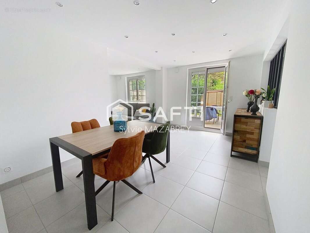 Maison 101 m² à Villecerf  - photo 5