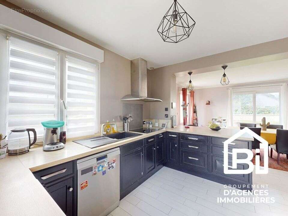 Maison à OUISTREHAM