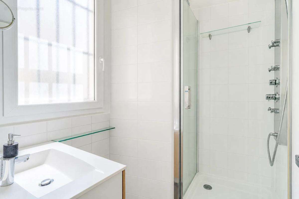 Appartement de 3 pièces de 44,57 m² à Paris - photo 9