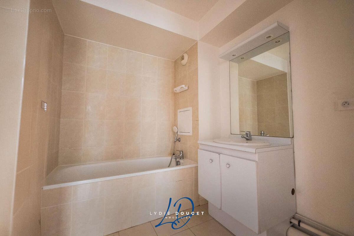 Appartement à VILLIERS-SUR-MARNE