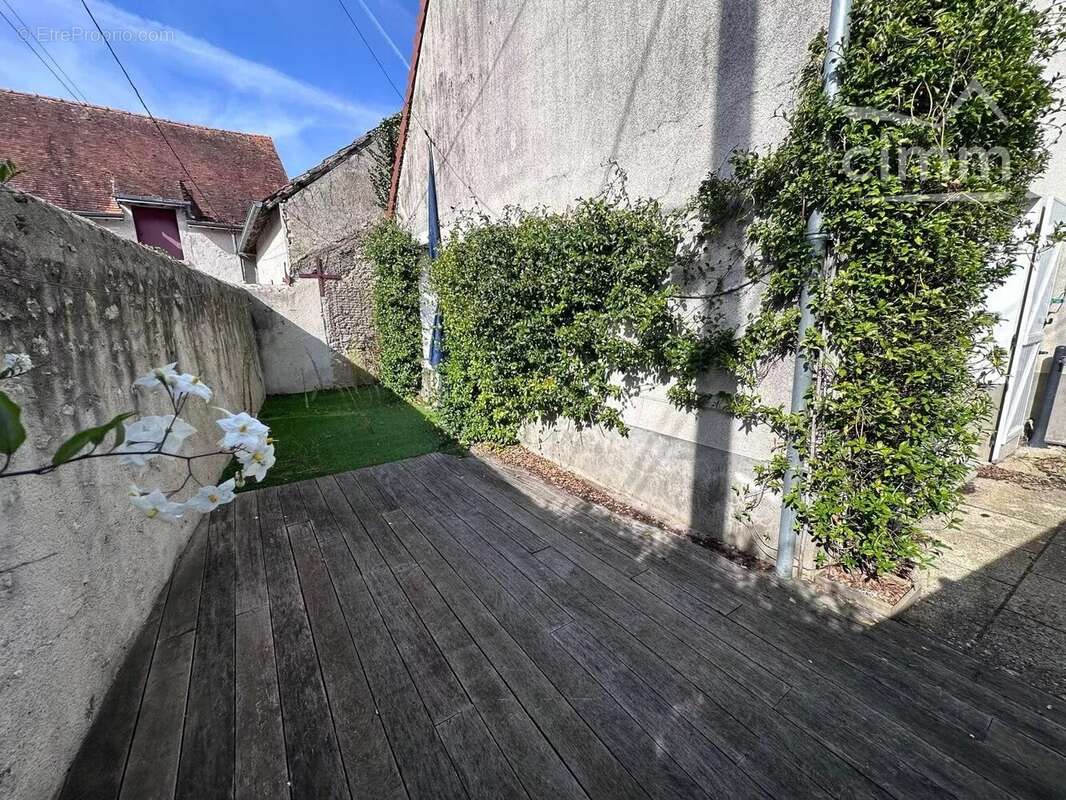 Maison à SAINT-CLAUDE-DE-DIRAY