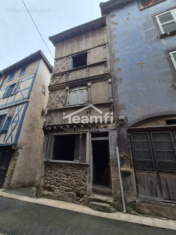 Maison à THIERS