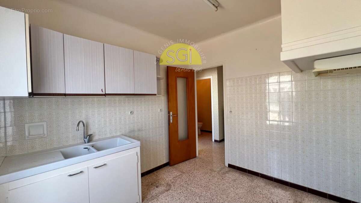 Villa de Plain-pied sur 250 m2 de terrain - photo 8