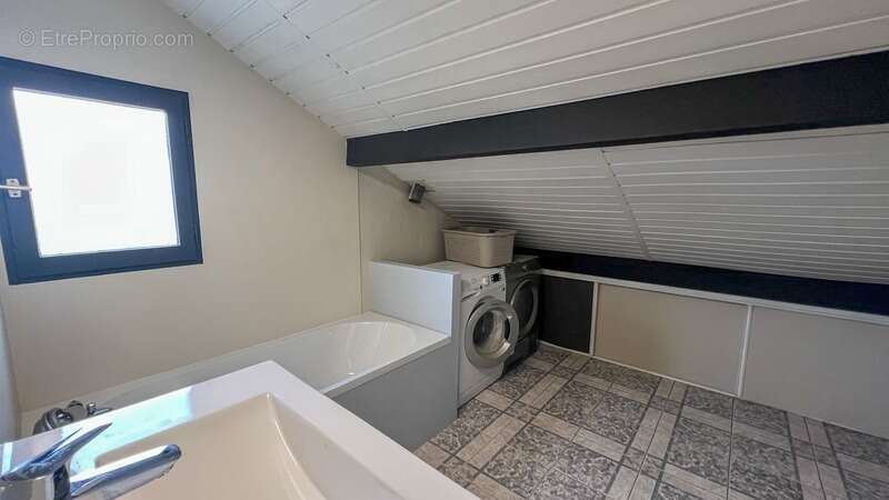 Maison à GRESY-SUR-AIX