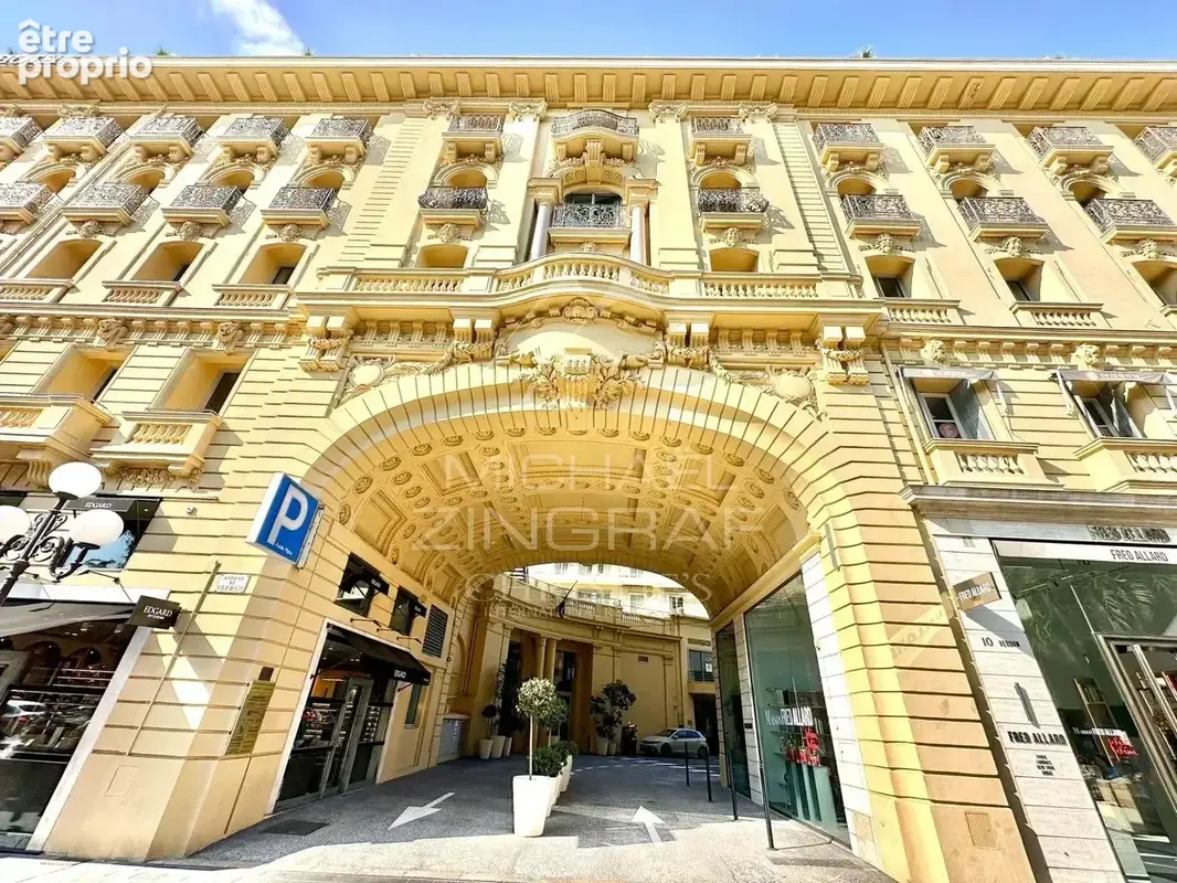 Nice - carré d'or -  rare opportunité / appartement a rénover : - photo 8