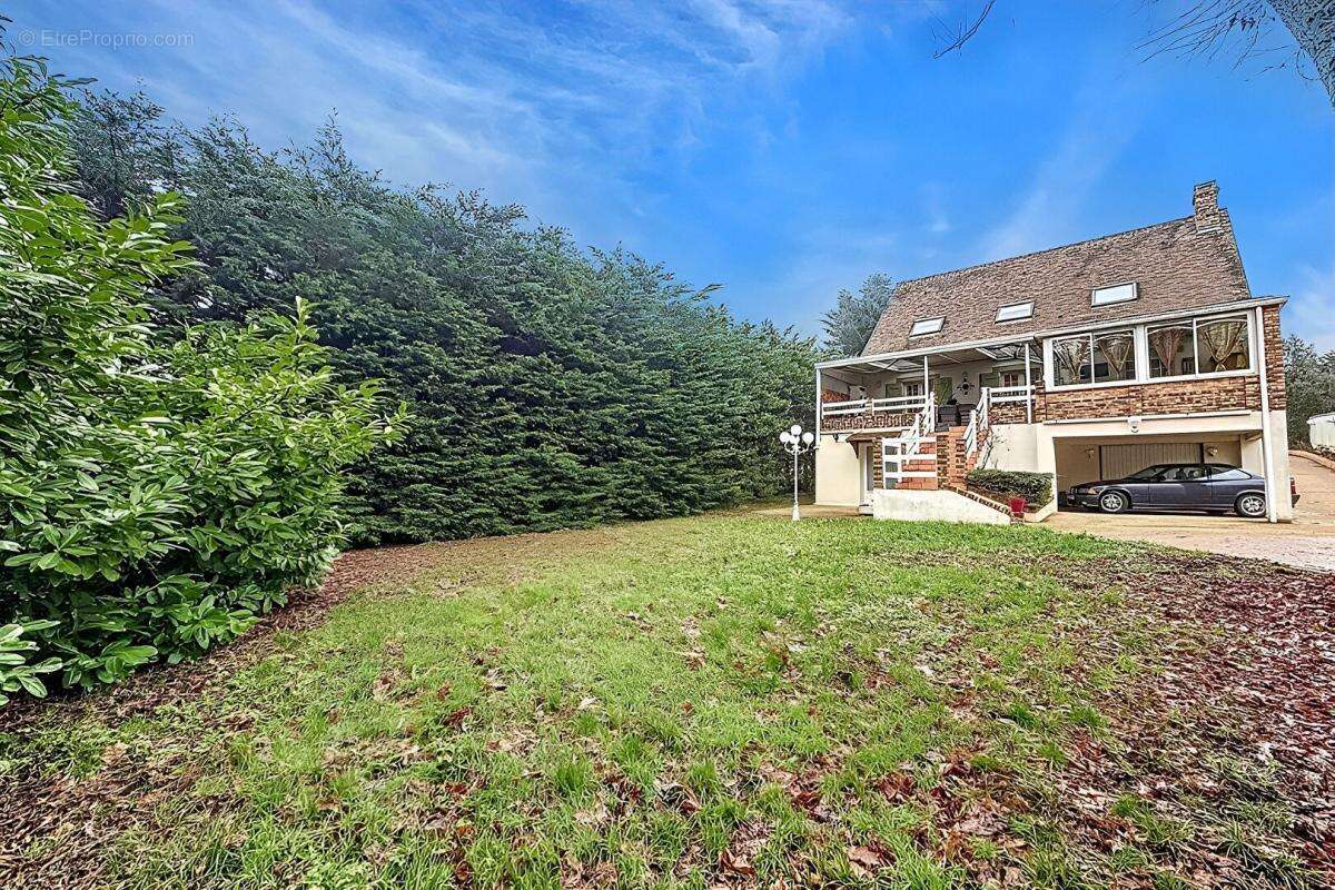 Maison à MARCOUSSIS