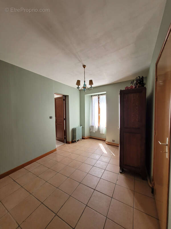 Maison à AUNAY-SOUS-AUNEAU
