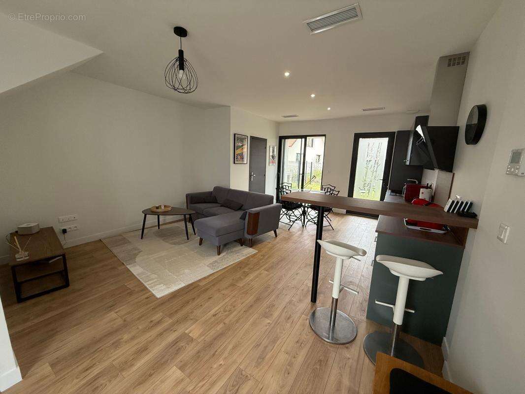 Appartement à BILLERE