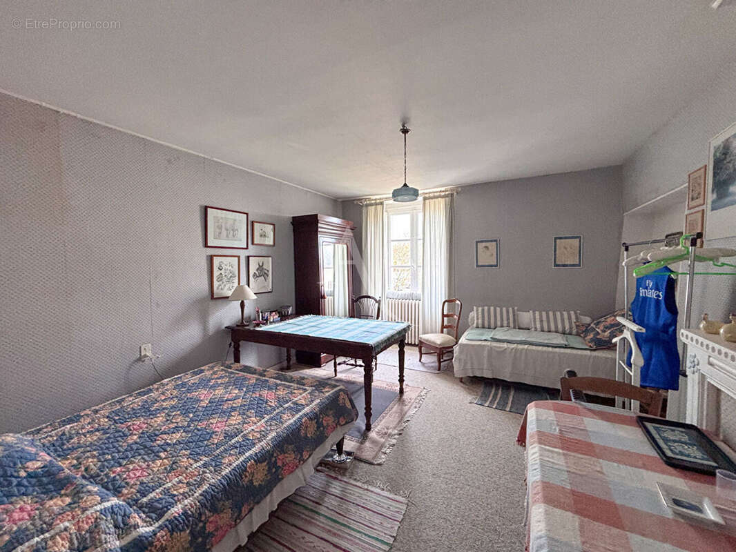 Maison à CHATEAU-GONTIER