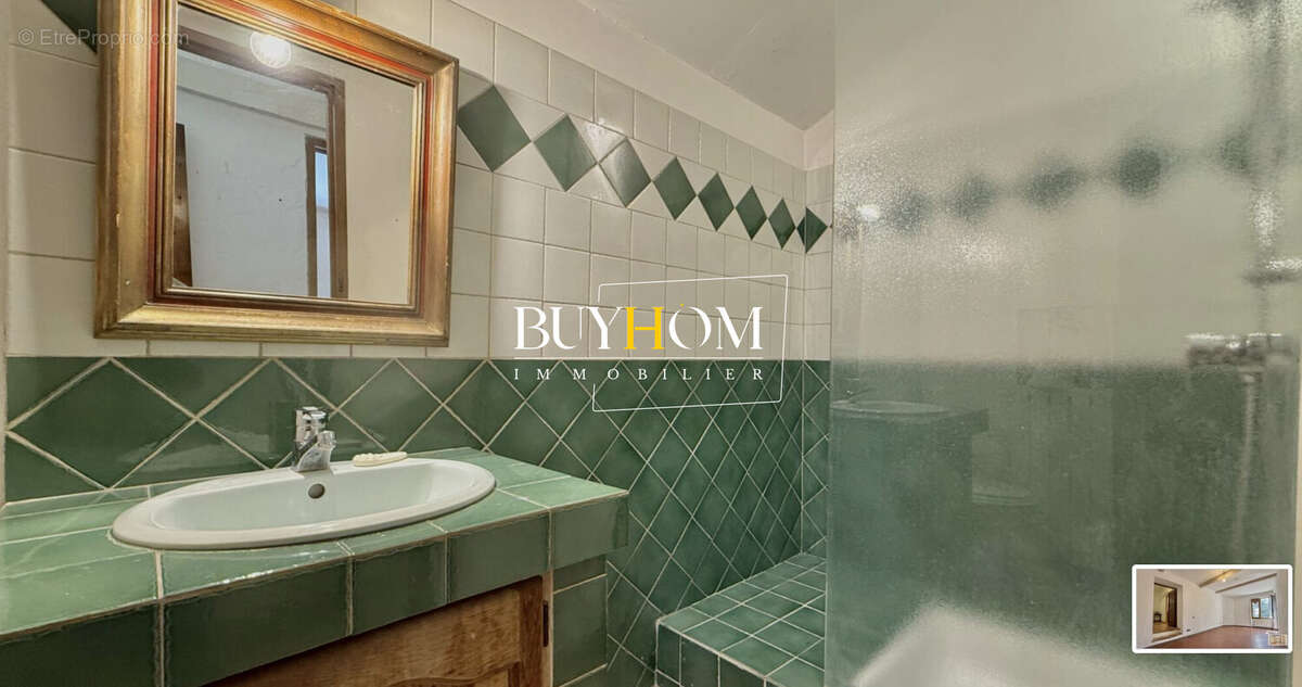 Maison à L'ISLE-SUR-LA-SORGUE