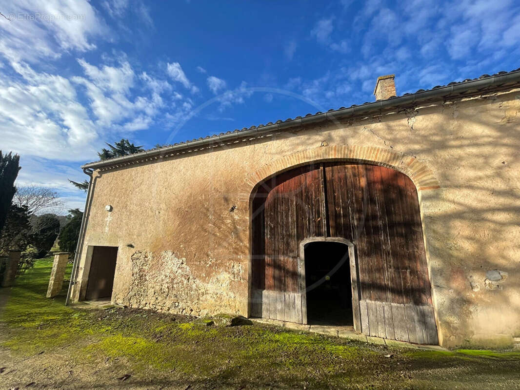Maison à GENSAC