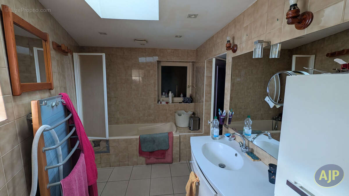 Maison L Aiguillon La Presqu Ile 6 pièce(s) 111.95 m2 - photo 8