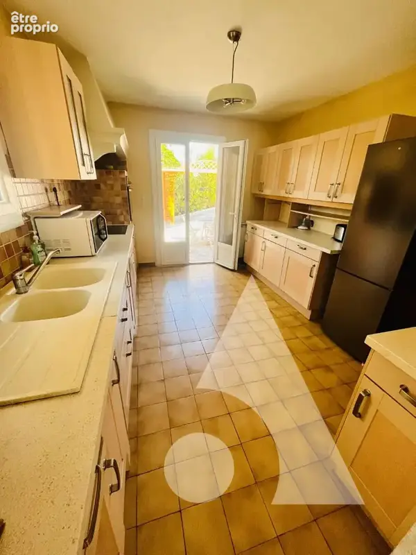 Villa Saint Raphael  au calme- 160m² - 5 chambres - Piscine - photo 7