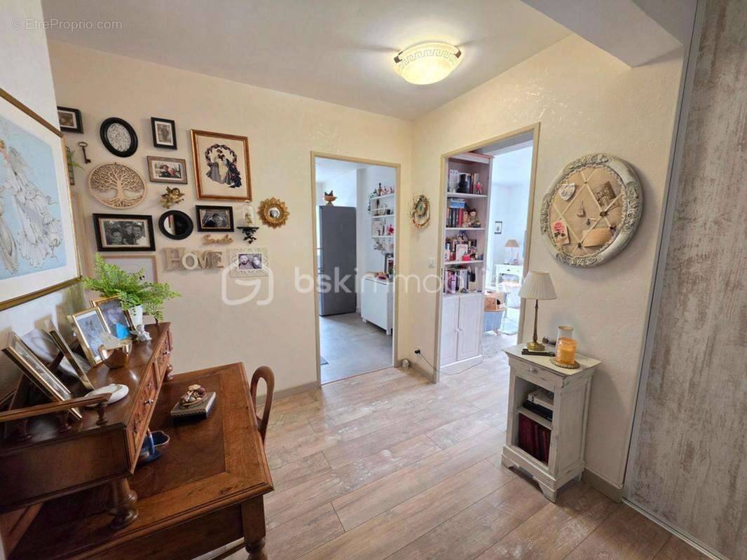 Appartement à OZOIR-LA-FERRIERE