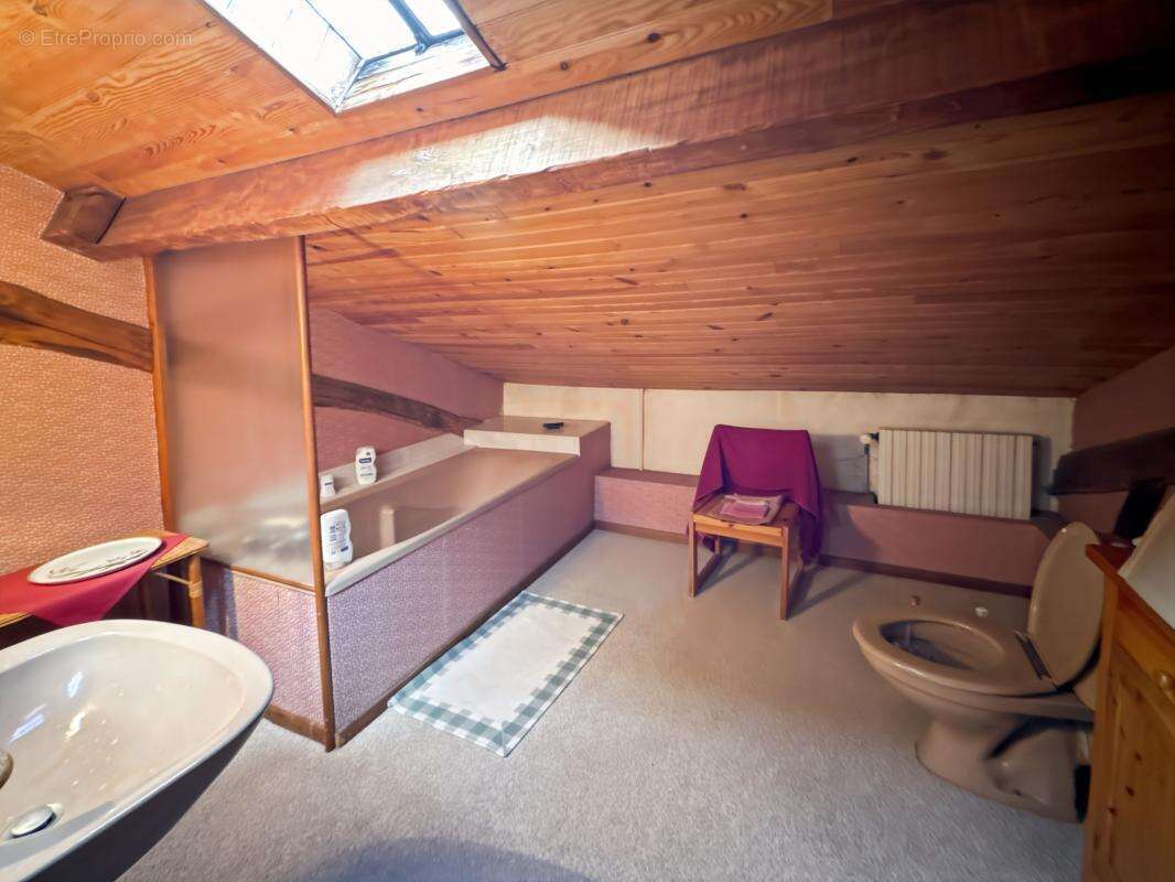 Maison à SAINT-JEAN-D'ATAUX