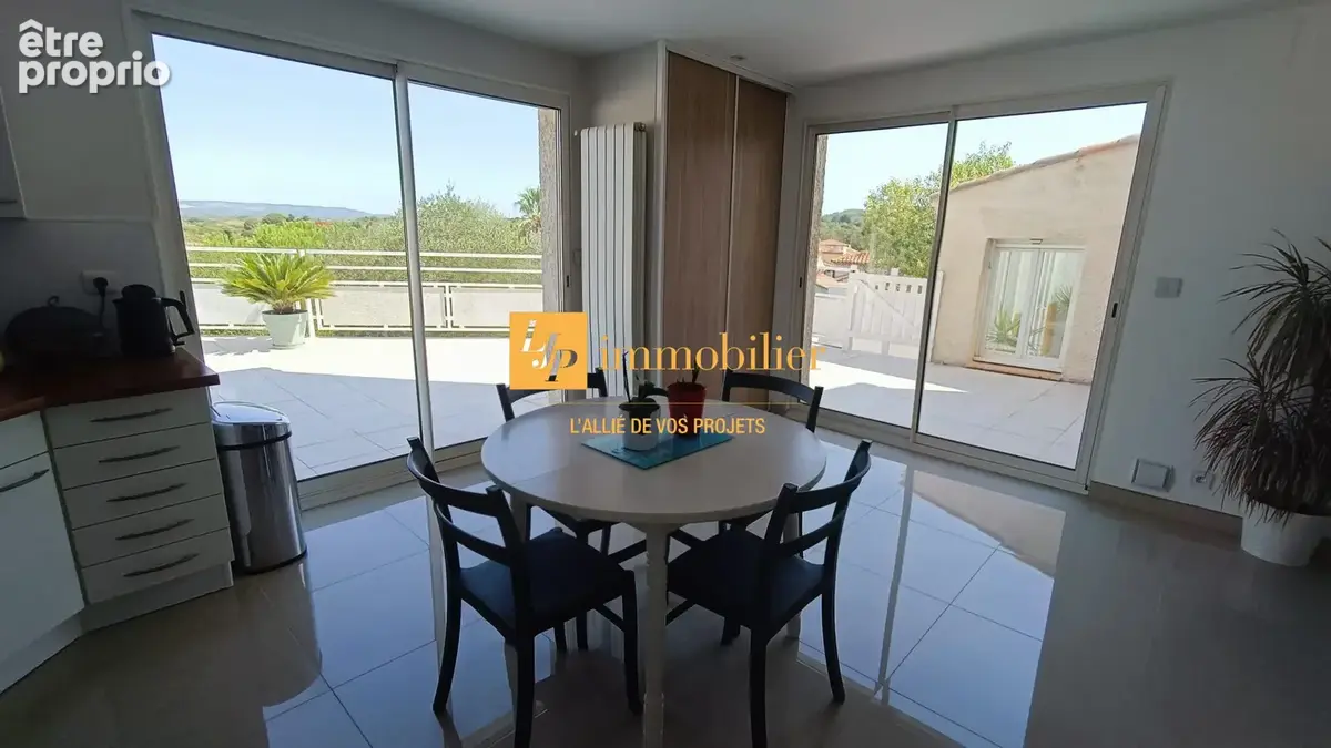 Maison 158 m² à Balaruc-Les-Bains  - photo 9