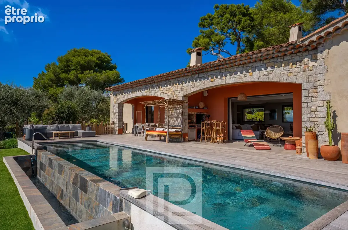 Villa entièrement rénovée avec vue mer panoramique - photo 4