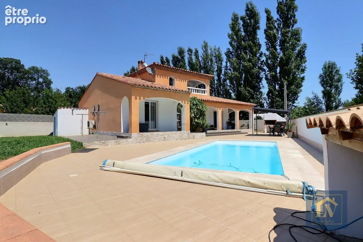 A vendre villa provençale avec garage et dépendance, grand jardin et piscine - photo 2