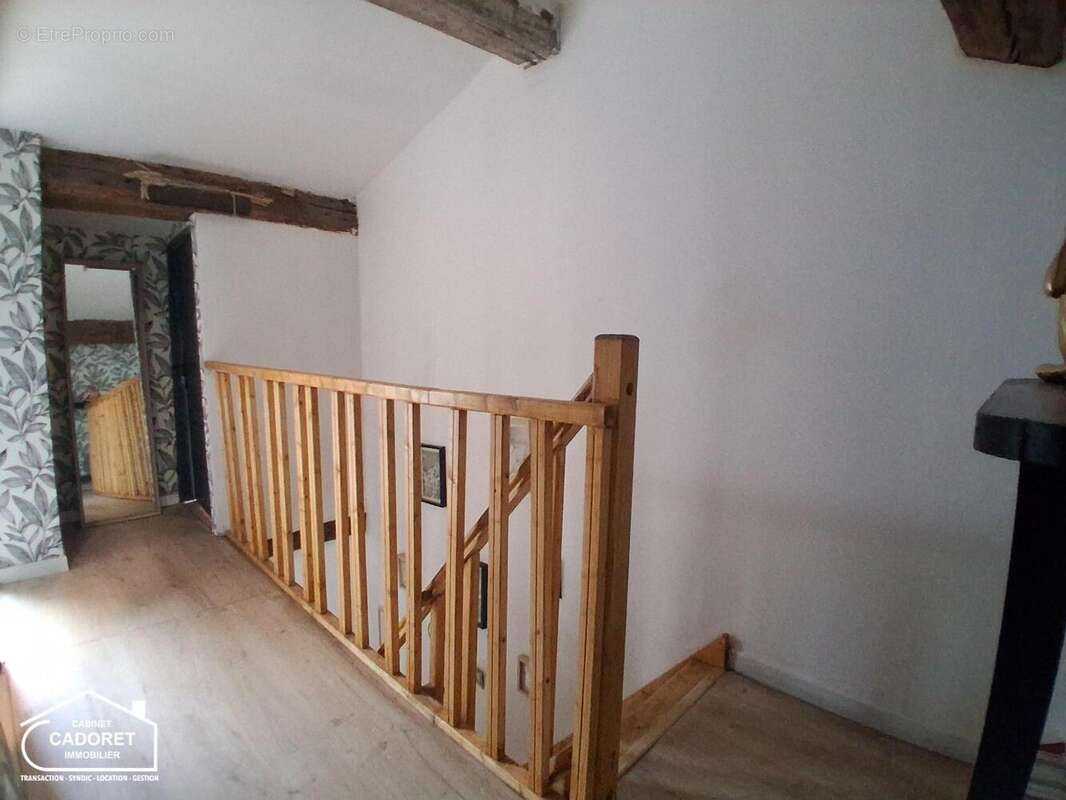   - Maison à FROSSAY